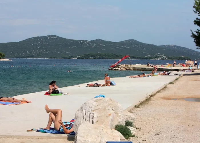 Appartamento By The Sea Jezera, Murter - 12728