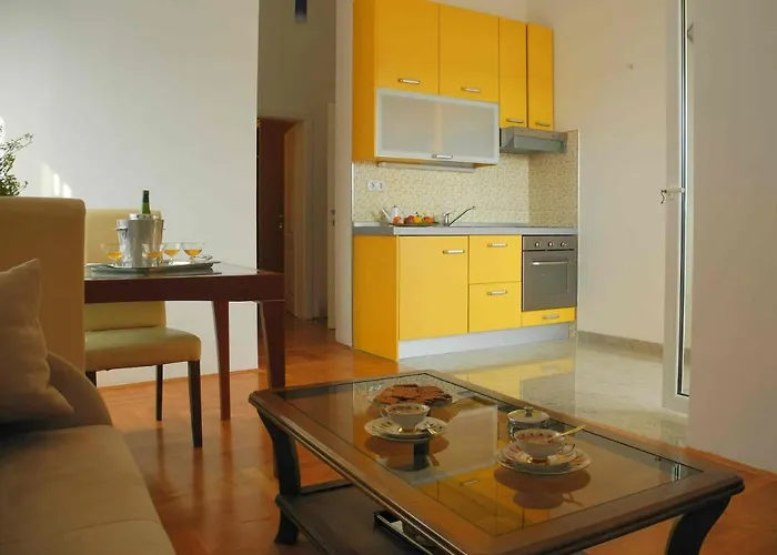 Appartamento By The Sea Jezera, Murter - 12728