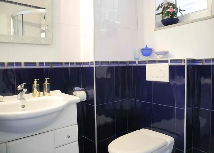 Appartamento By The Sea Jezera, Murter - 12728